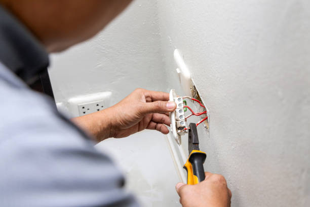 Best Ceiling Fan Installation Electrician  in North Bay Shore, NY